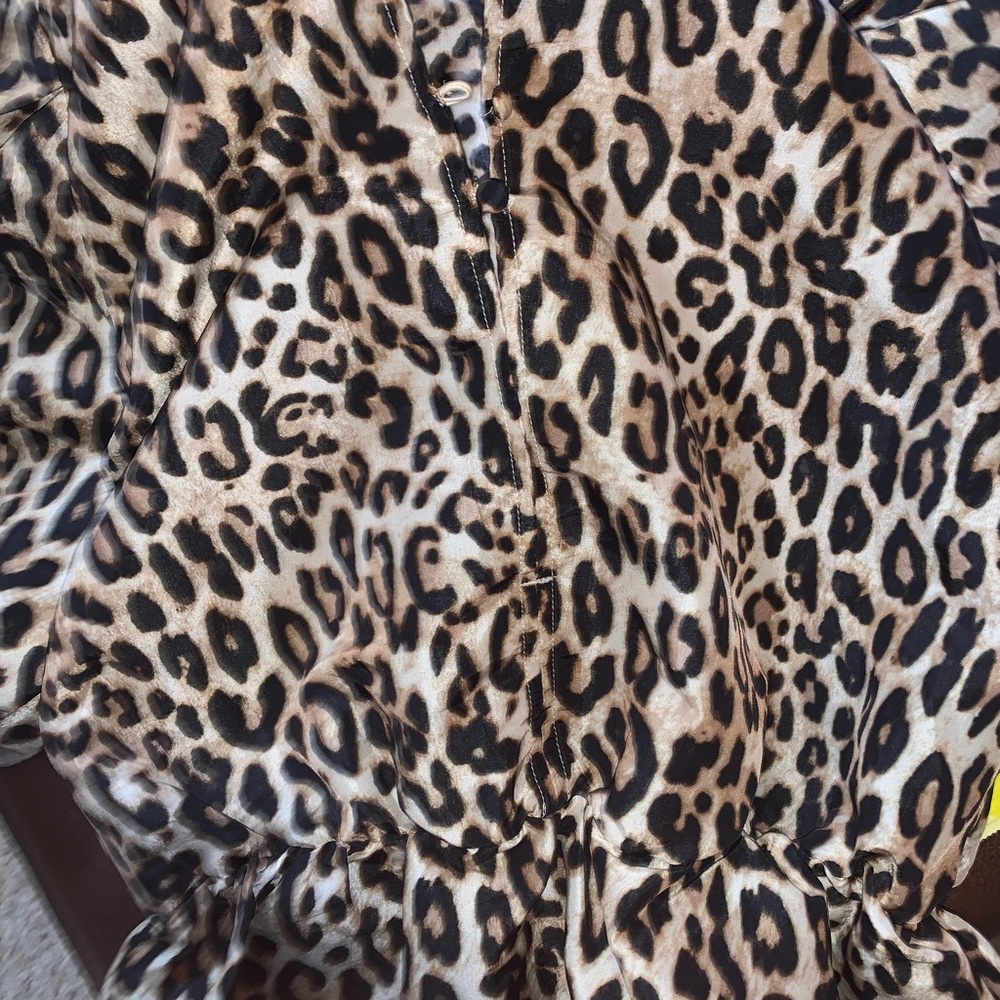 Peplum top - Picture 3 of 3